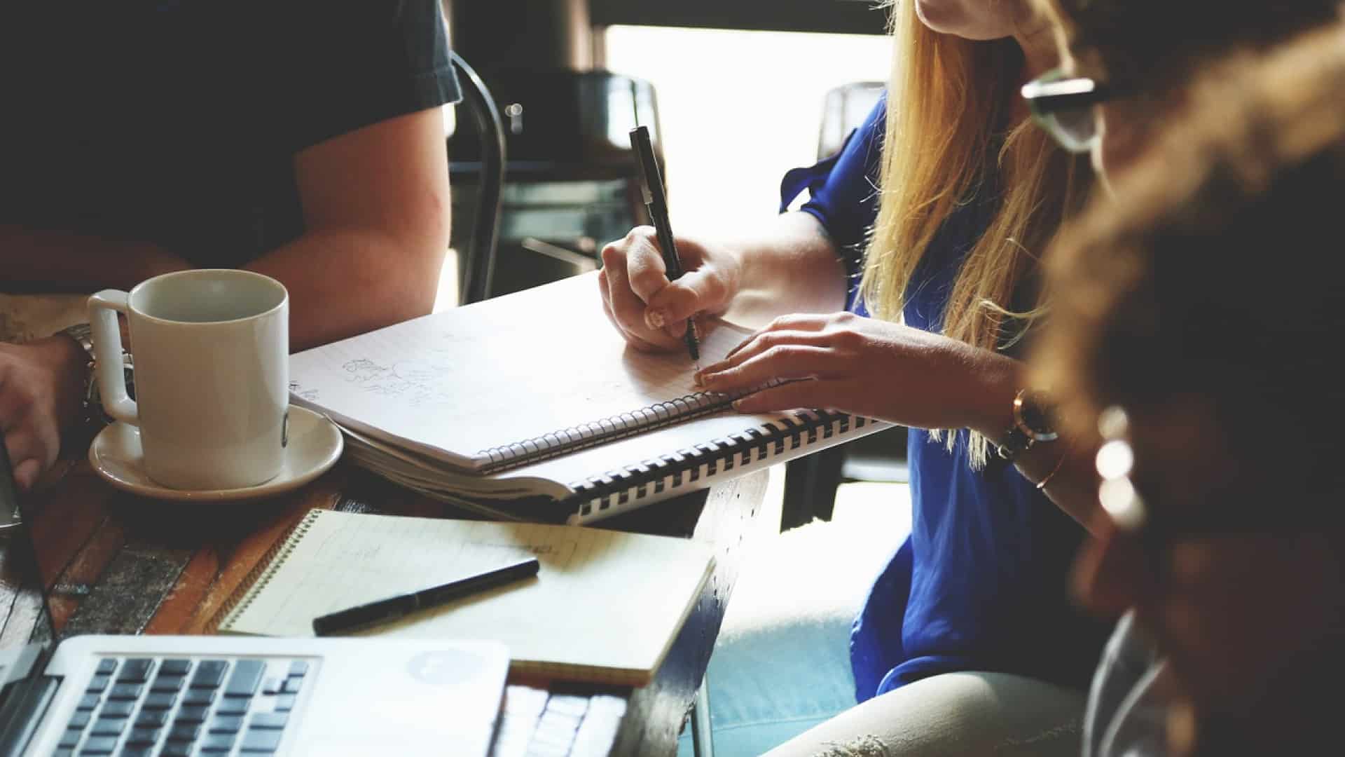 Un distributeur de boisson fraîche en entreprise pour désaltérer toute  l'équipe ! - NEOCORNER